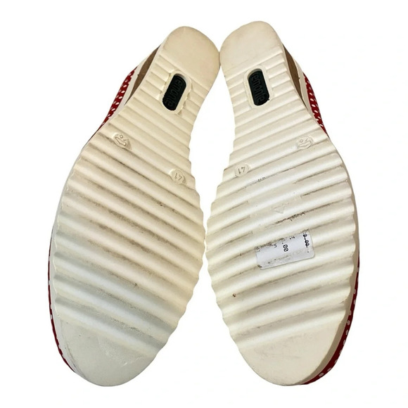 Remote NWOT Red and White Polka dot wedge slip on sandals Size 10-10.5 - Picture 6 of 16